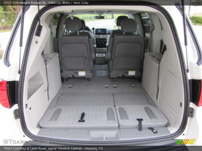 Calla Lily White / Aero Gray 2012 Volkswagen Routan SE