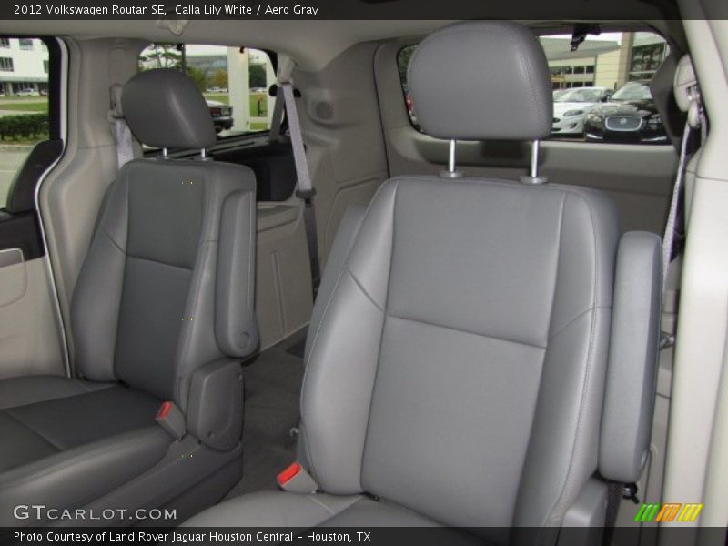Calla Lily White / Aero Gray 2012 Volkswagen Routan SE