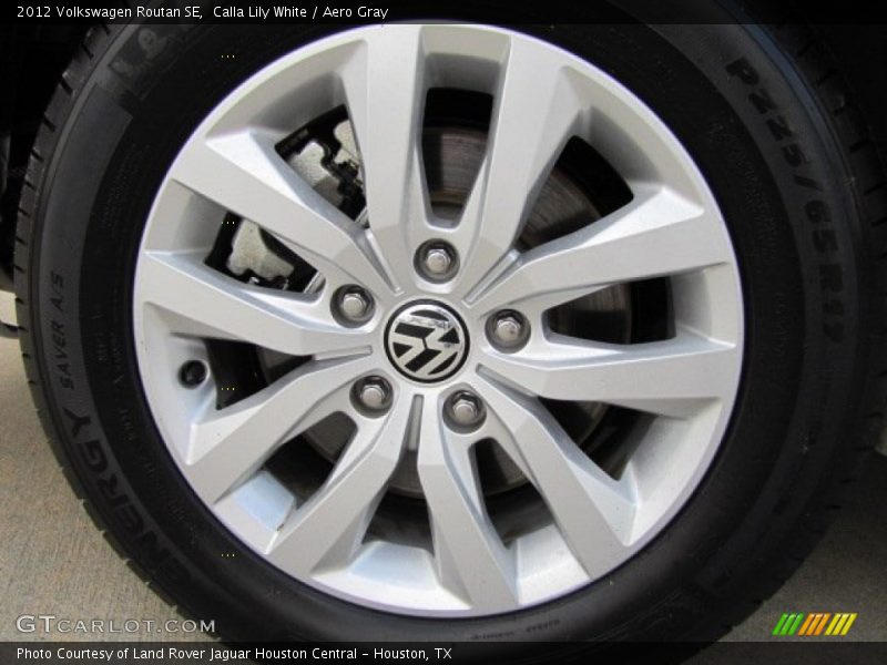 Calla Lily White / Aero Gray 2012 Volkswagen Routan SE