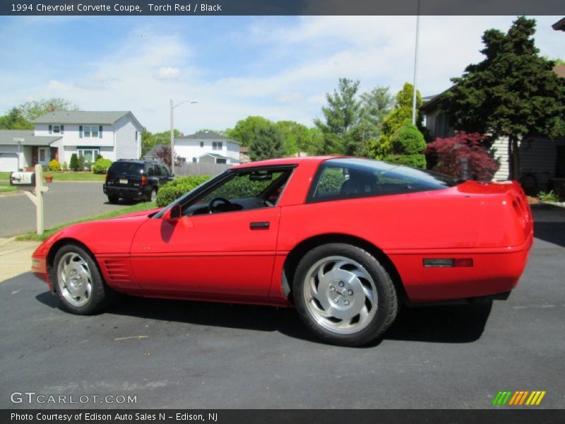 Torch Red / Black 1994 Chevrolet Corvette Coupe