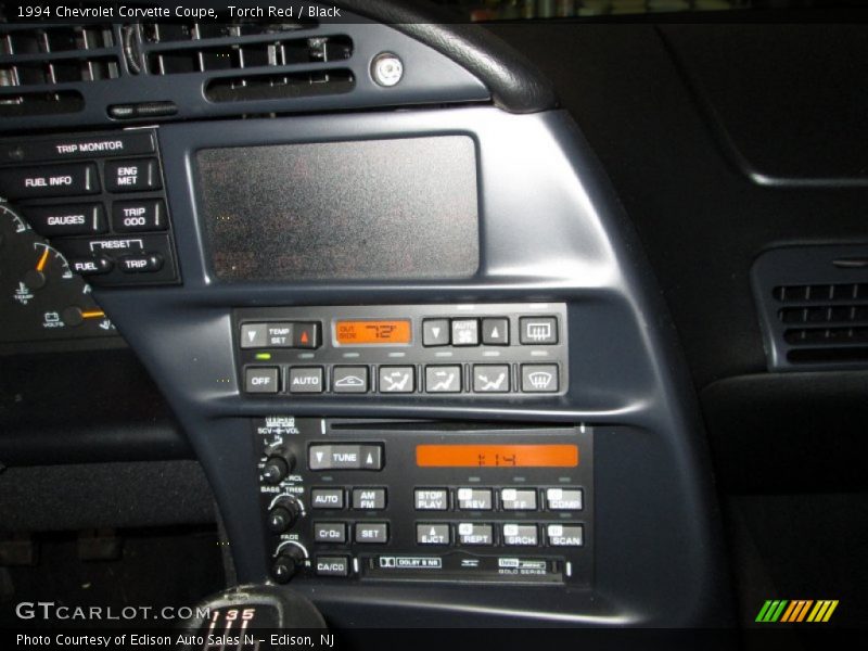 Controls of 1994 Corvette Coupe