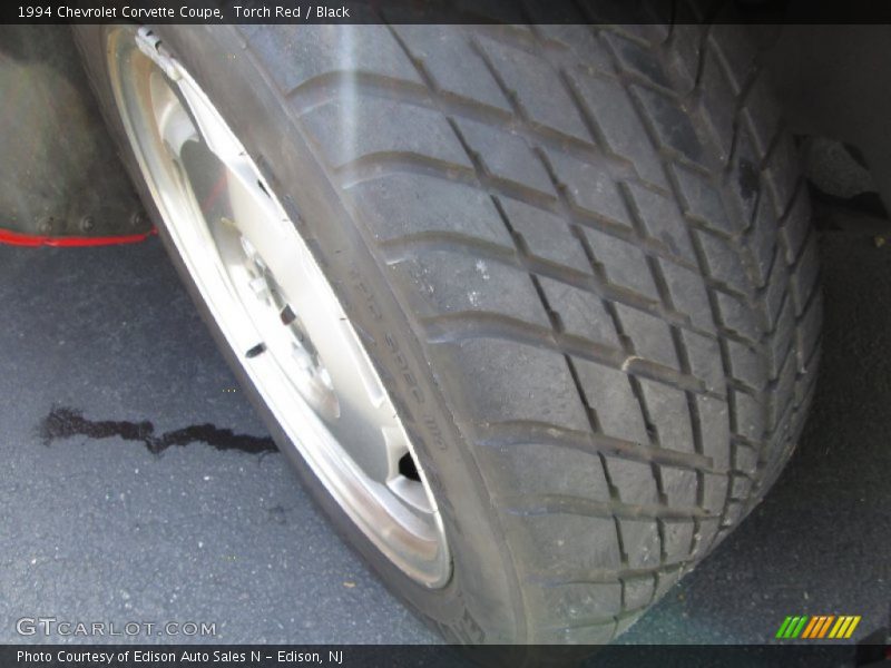 Torch Red / Black 1994 Chevrolet Corvette Coupe