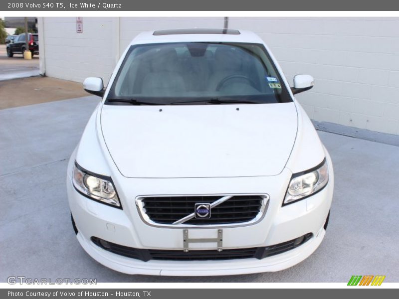 Ice White / Quartz 2008 Volvo S40 T5