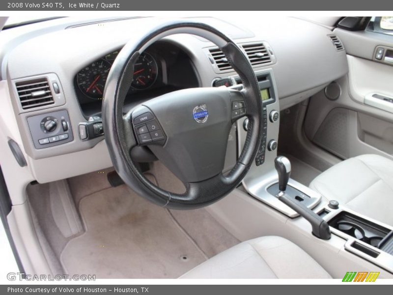  2008 S40 T5 Quartz Interior