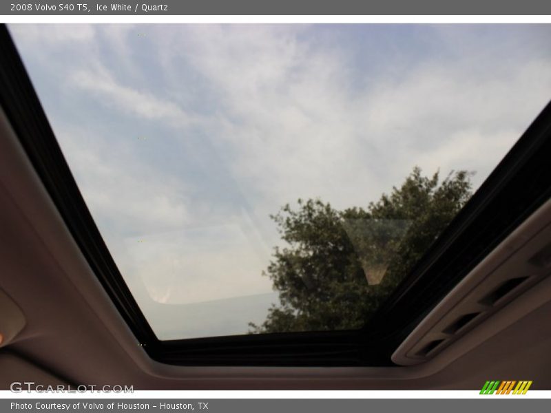 Ice White / Quartz 2008 Volvo S40 T5