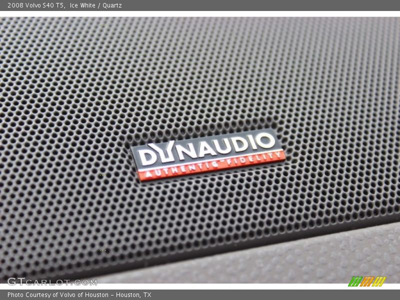 Ice White / Quartz 2008 Volvo S40 T5