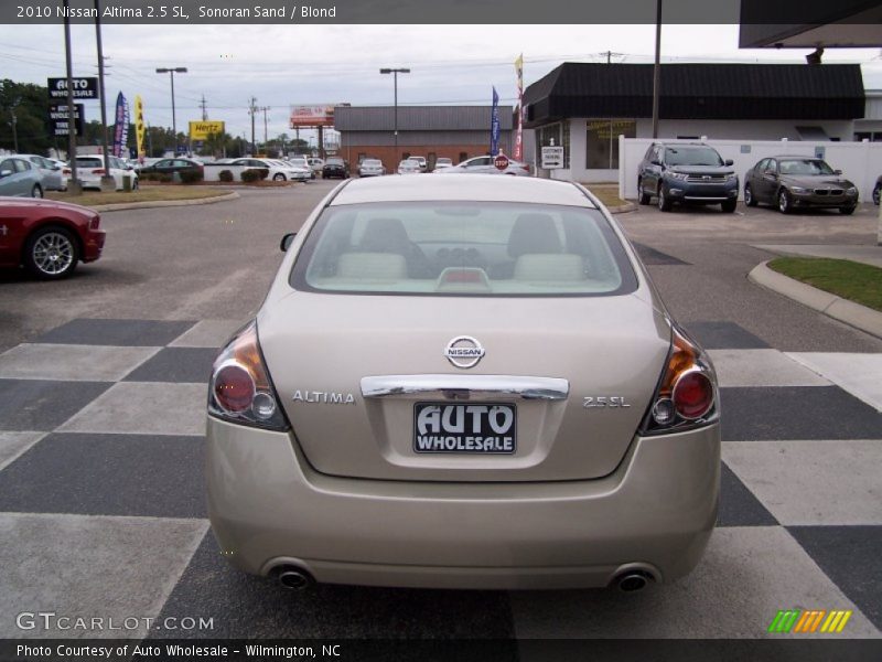 Sonoran Sand / Blond 2010 Nissan Altima 2.5 SL