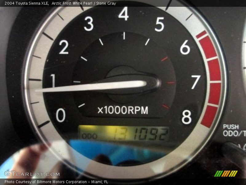 Arctic Frost White Pearl / Stone Gray 2004 Toyota Sienna XLE