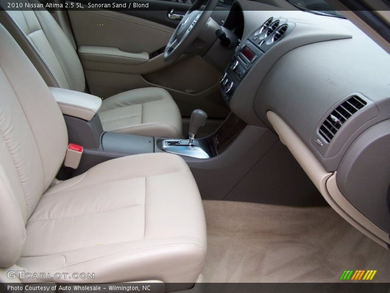 Sonoran Sand / Blond 2010 Nissan Altima 2.5 SL
