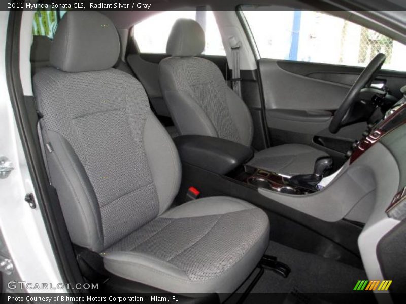 Radiant Silver / Gray 2011 Hyundai Sonata GLS