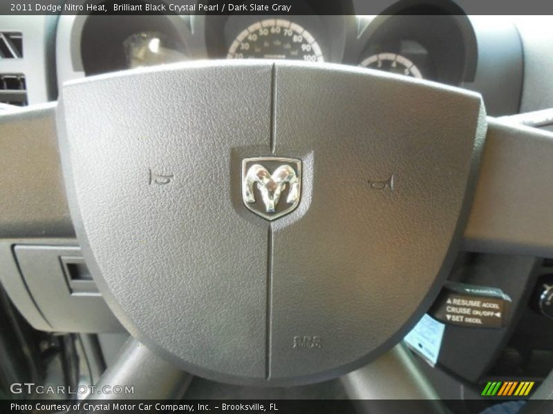 Brilliant Black Crystal Pearl / Dark Slate Gray 2011 Dodge Nitro Heat