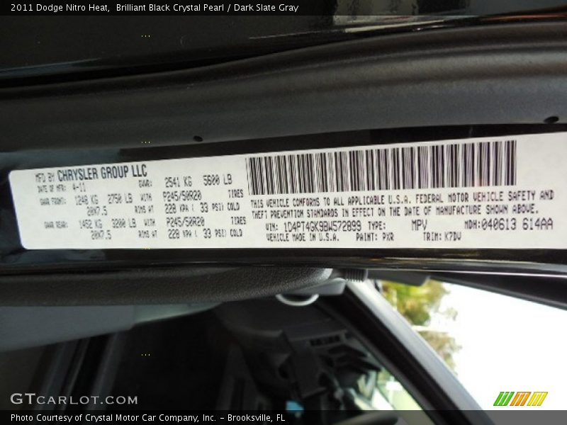 Brilliant Black Crystal Pearl / Dark Slate Gray 2011 Dodge Nitro Heat