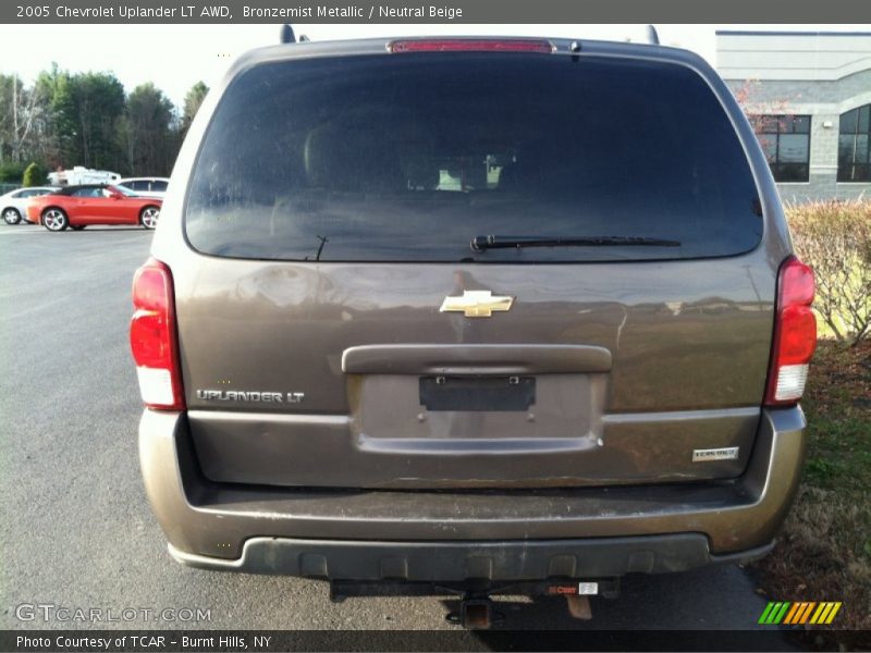 Bronzemist Metallic / Neutral Beige 2005 Chevrolet Uplander LT AWD