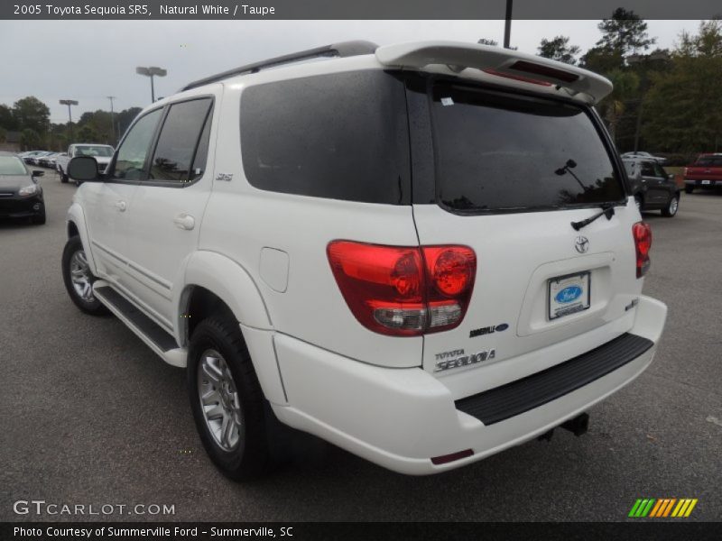 Natural White / Taupe 2005 Toyota Sequoia SR5