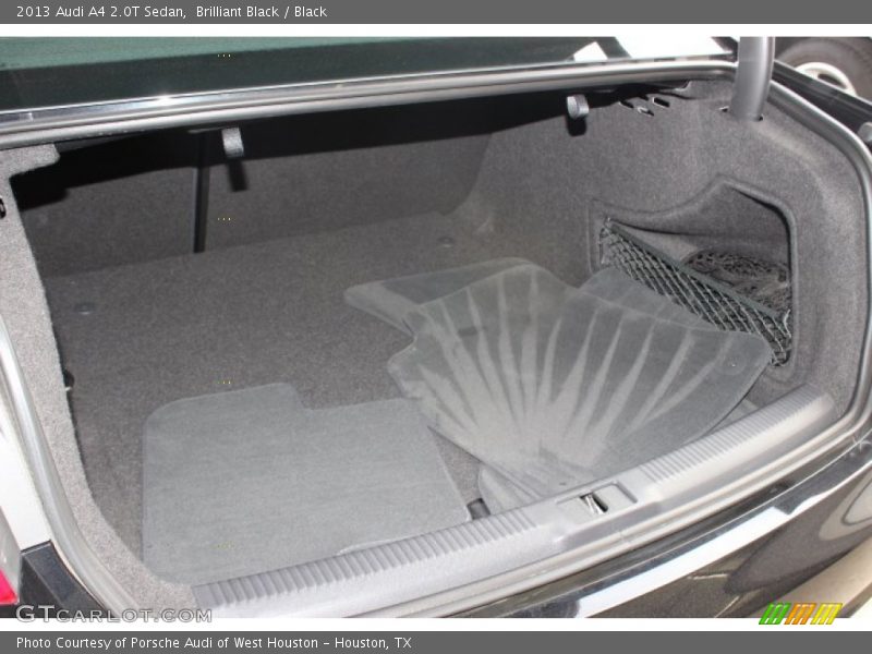 Brilliant Black / Black 2013 Audi A4 2.0T Sedan