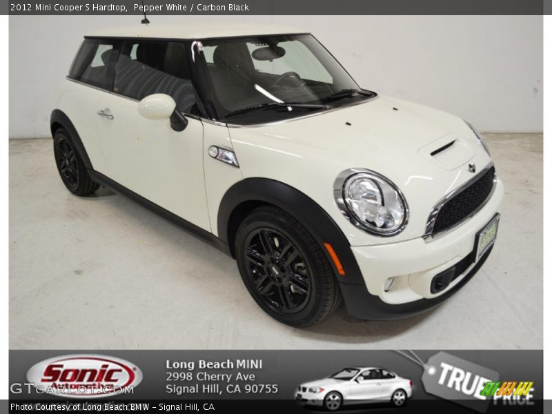 Pepper White / Carbon Black 2012 Mini Cooper S Hardtop
