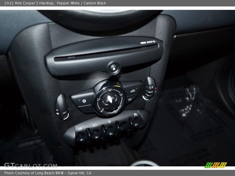 Pepper White / Carbon Black 2012 Mini Cooper S Hardtop