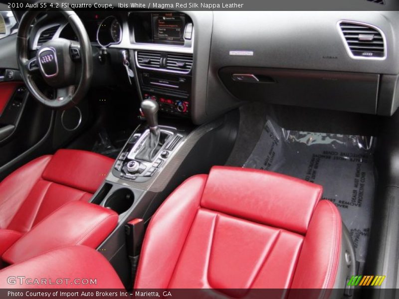 Ibis White / Magma Red Silk Nappa Leather 2010 Audi S5 4.2 FSI quattro Coupe