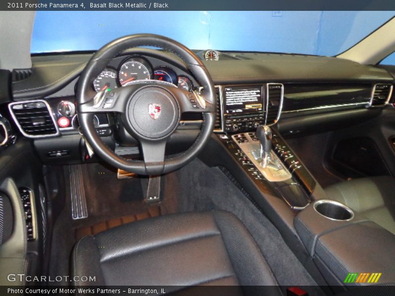 Basalt Black Metallic / Black 2011 Porsche Panamera 4