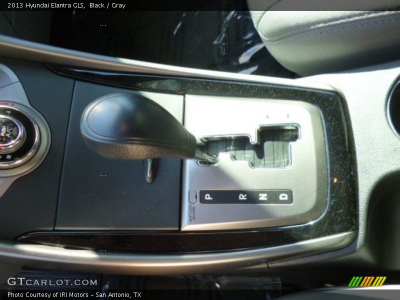Black / Gray 2013 Hyundai Elantra GLS