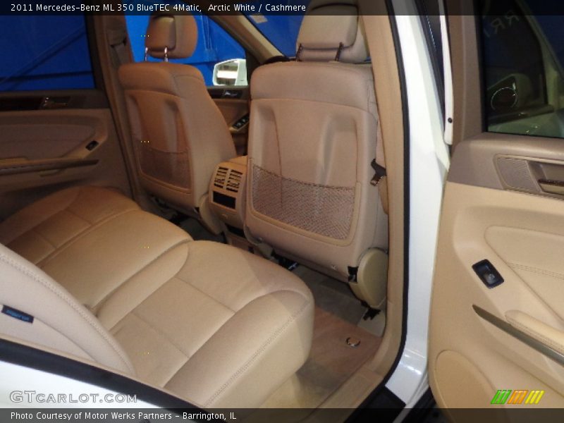 Arctic White / Cashmere 2011 Mercedes-Benz ML 350 BlueTEC 4Matic