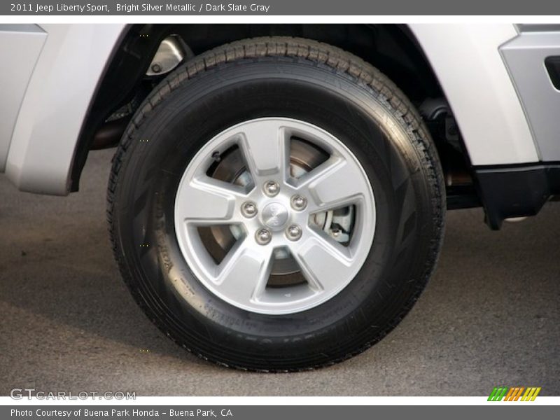 Bright Silver Metallic / Dark Slate Gray 2011 Jeep Liberty Sport