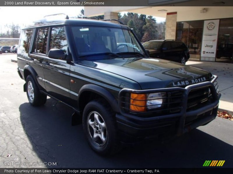 Epsom Green / Smokestone 2000 Land Rover Discovery II