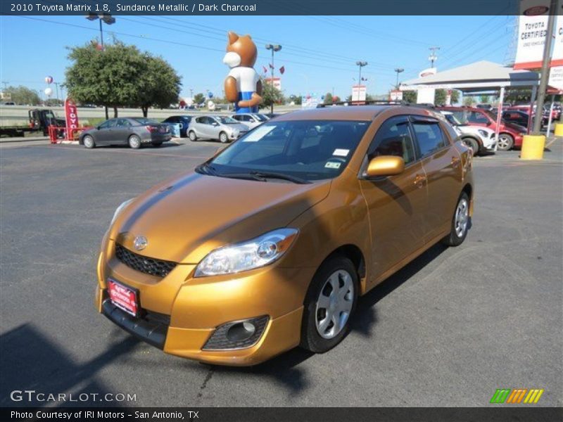 Sundance Metallic / Dark Charcoal 2010 Toyota Matrix 1.8