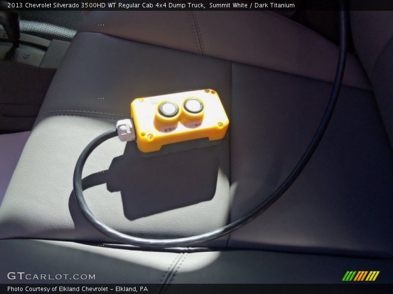 Summit White / Dark Titanium 2013 Chevrolet Silverado 3500HD WT Regular Cab 4x4 Dump Truck