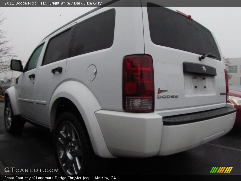 Bright White / Dark Slate Gray 2011 Dodge Nitro Heat