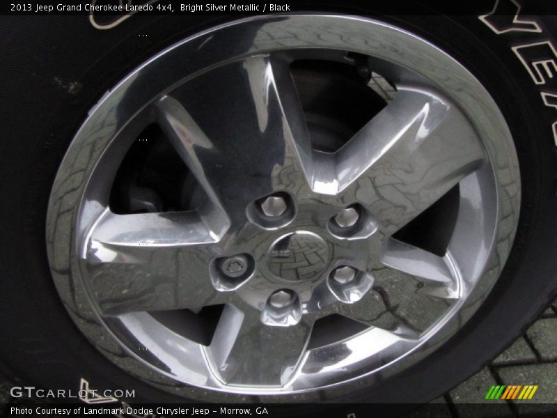 Bright Silver Metallic / Black 2013 Jeep Grand Cherokee Laredo 4x4