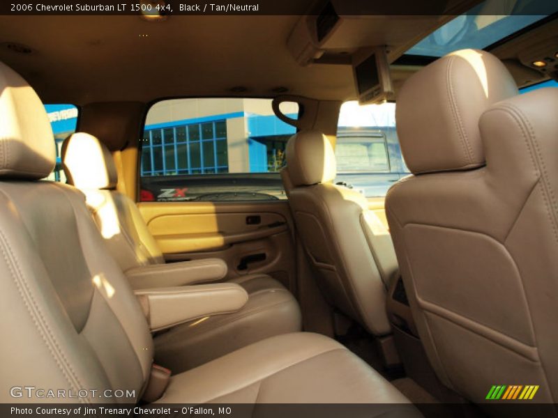 Black / Tan/Neutral 2006 Chevrolet Suburban LT 1500 4x4