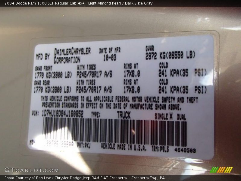 Light Almond Pearl / Dark Slate Gray 2004 Dodge Ram 1500 SLT Regular Cab 4x4