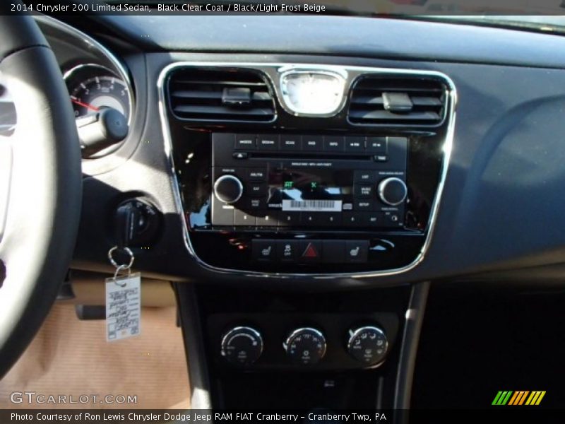 Black Clear Coat / Black/Light Frost Beige 2014 Chrysler 200 Limited Sedan
