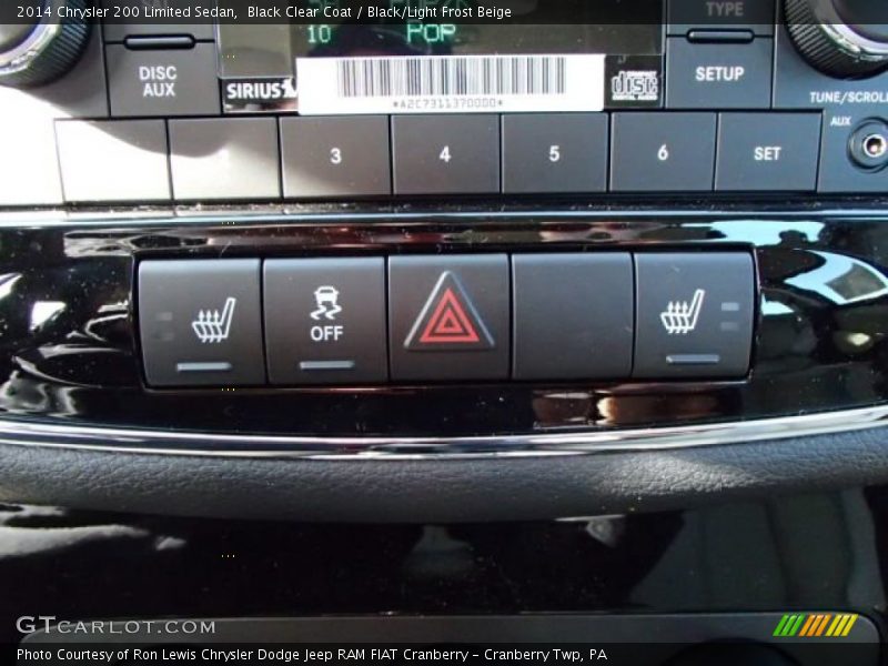 Black Clear Coat / Black/Light Frost Beige 2014 Chrysler 200 Limited Sedan