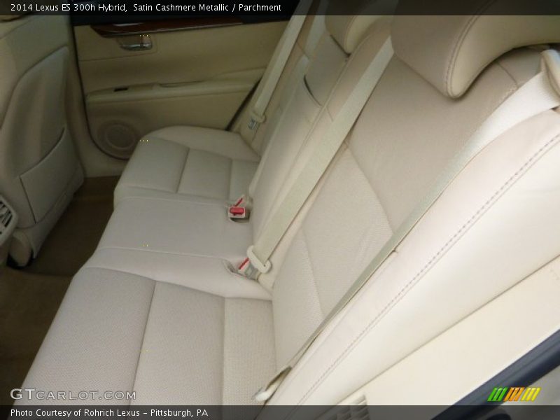 Satin Cashmere Metallic / Parchment 2014 Lexus ES 300h Hybrid