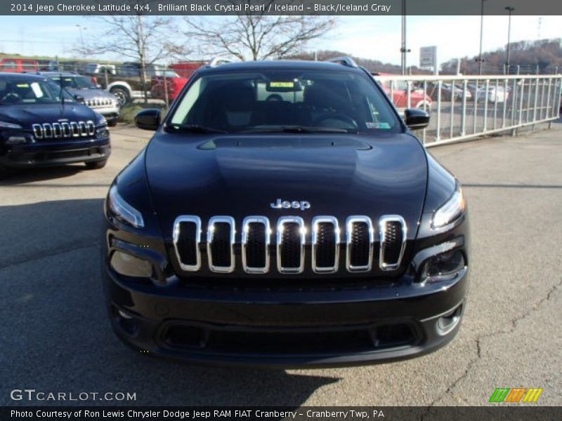 Brilliant Black Crystal Pearl / Iceland - Black/Iceland Gray 2014 Jeep Cherokee Latitude 4x4