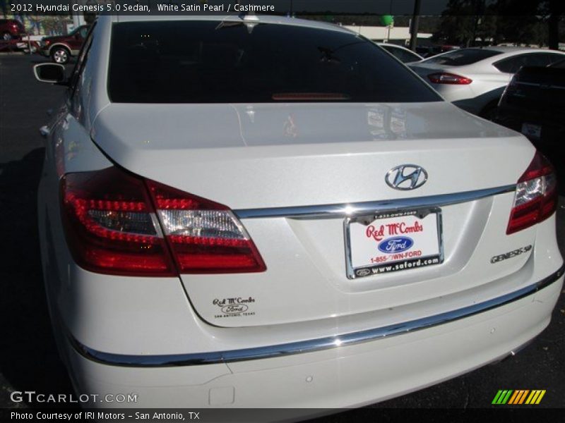White Satin Pearl / Cashmere 2012 Hyundai Genesis 5.0 Sedan