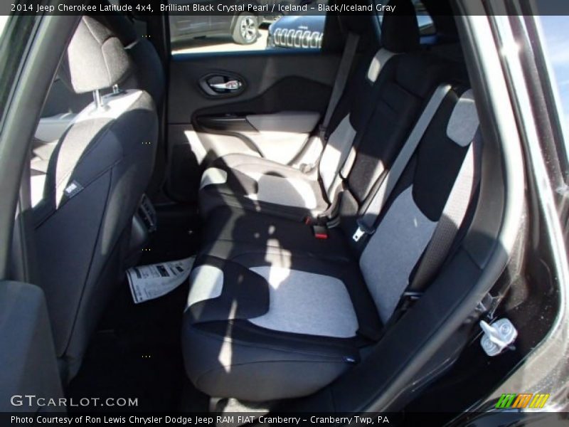 Brilliant Black Crystal Pearl / Iceland - Black/Iceland Gray 2014 Jeep Cherokee Latitude 4x4