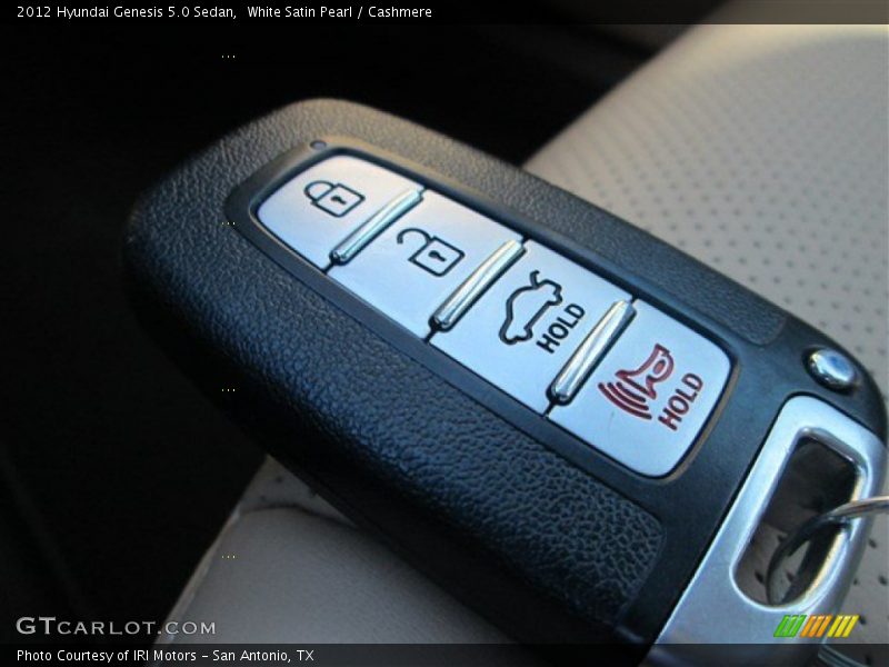White Satin Pearl / Cashmere 2012 Hyundai Genesis 5.0 Sedan