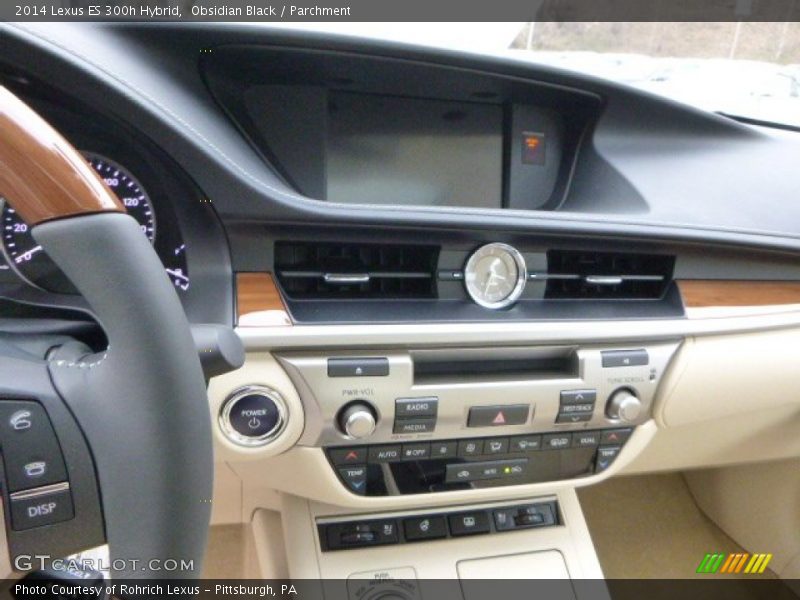 Obsidian Black / Parchment 2014 Lexus ES 300h Hybrid
