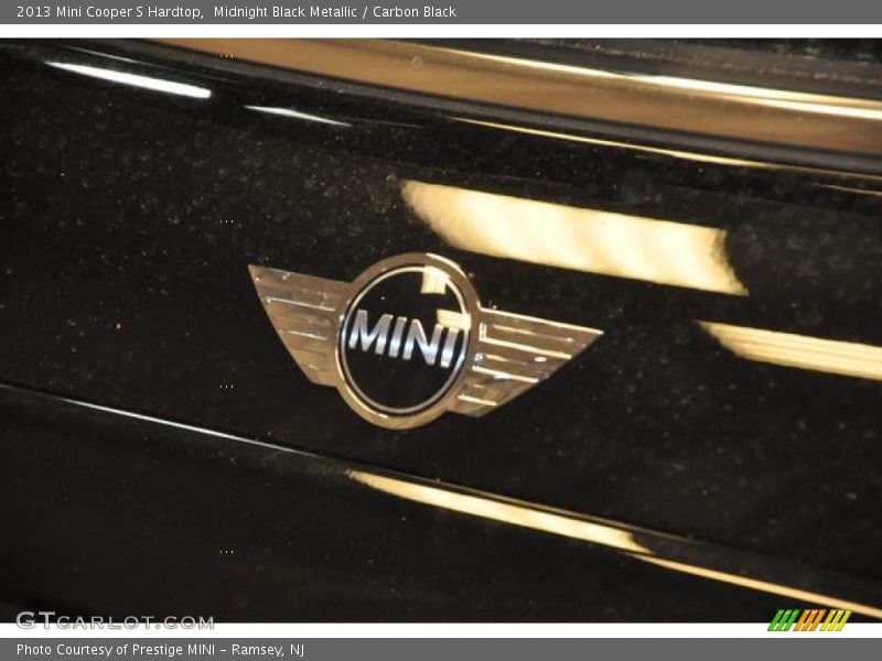 Midnight Black Metallic / Carbon Black 2013 Mini Cooper S Hardtop
