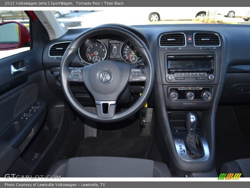 Tornado Red / Titan Black 2013 Volkswagen Jetta S SportWagen