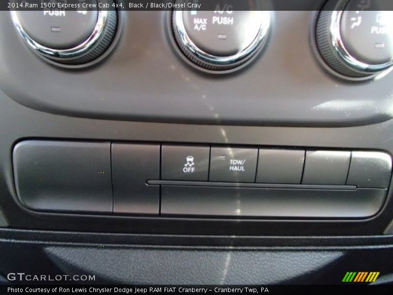 Black / Black/Diesel Gray 2014 Ram 1500 Express Crew Cab 4x4