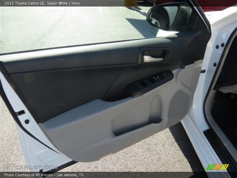 Super White / Ivory 2013 Toyota Camry LE