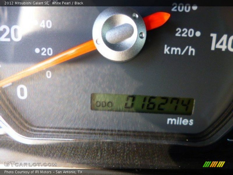 White Pearl / Black 2012 Mitsubishi Galant SE