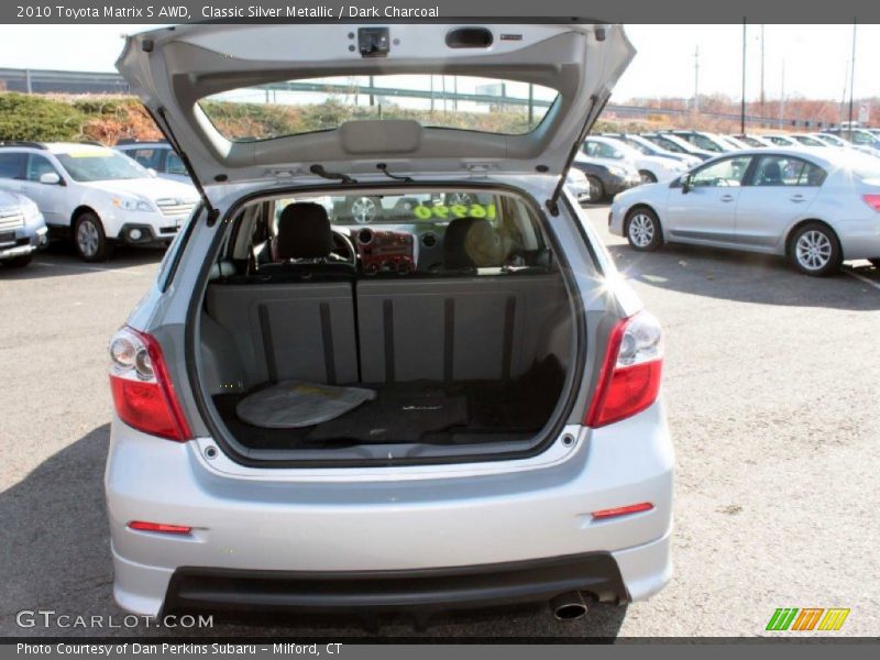 Classic Silver Metallic / Dark Charcoal 2010 Toyota Matrix S AWD