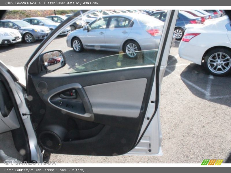 Classic Silver Metallic / Ash Gray 2009 Toyota RAV4 I4