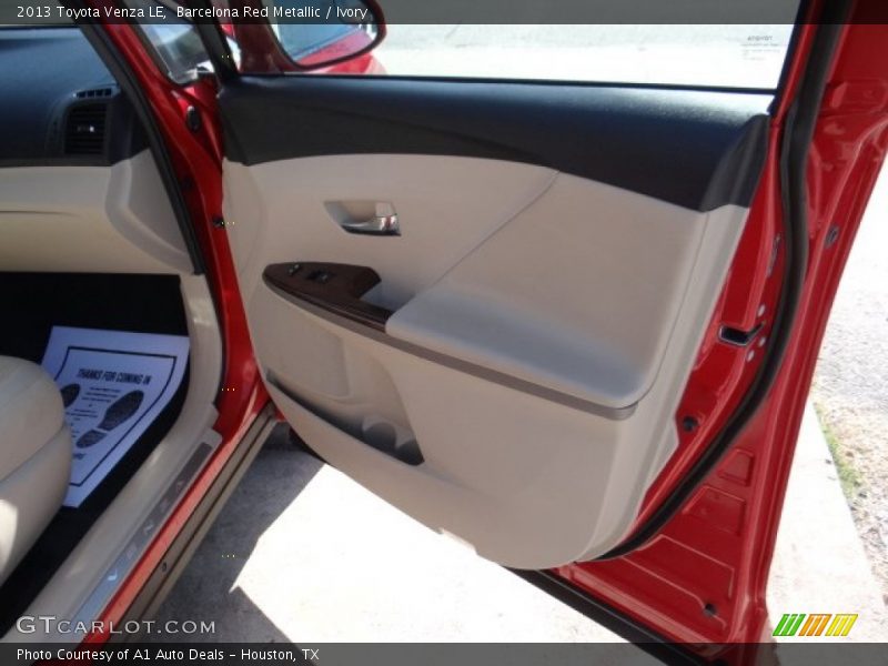 Barcelona Red Metallic / Ivory 2013 Toyota Venza LE