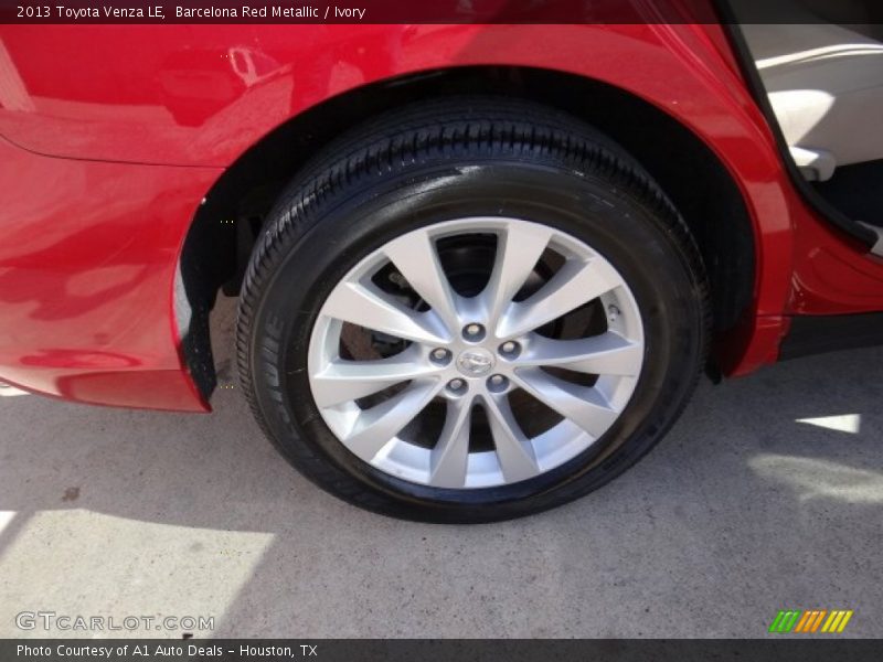 Barcelona Red Metallic / Ivory 2013 Toyota Venza LE